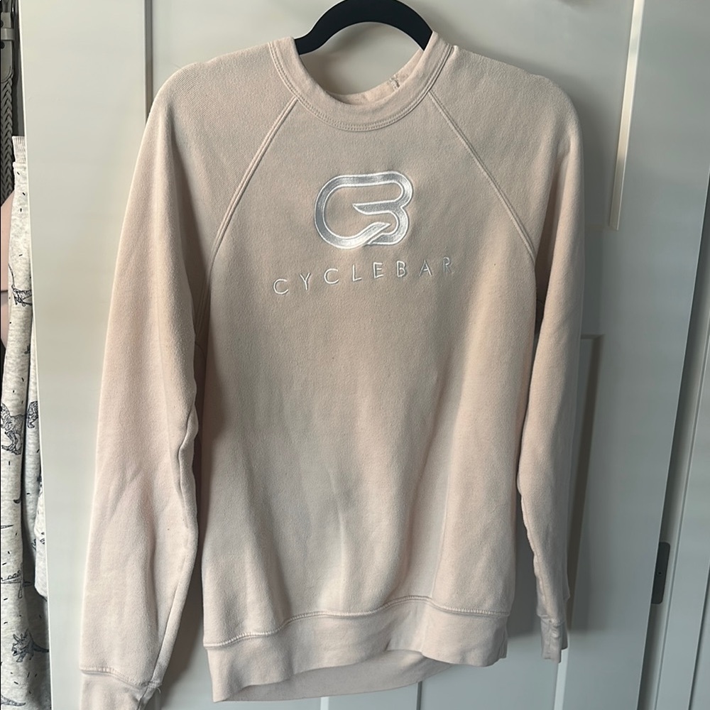 CycleBar embroidered Cream crewneck sweatshirt